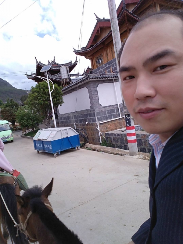 当代军人的第一张照片--江苏残疾人相亲网