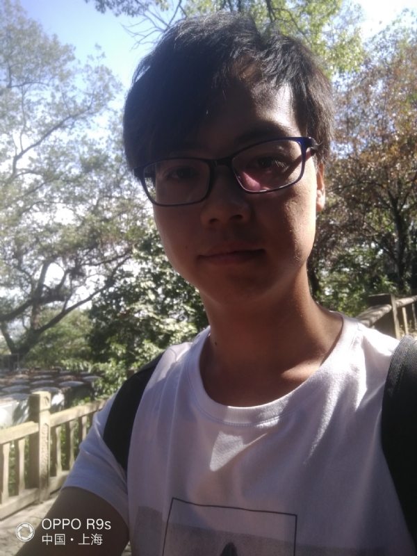 不忘旧年的第一张照片--江苏残疾人相亲网