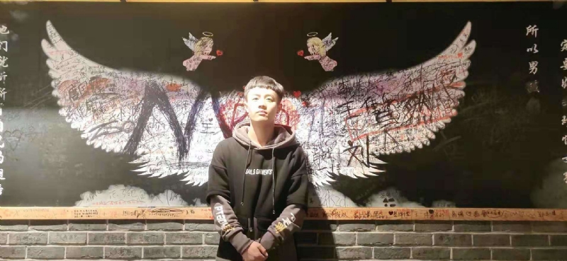水彩画师的第一张照片--江苏残疾人相亲网