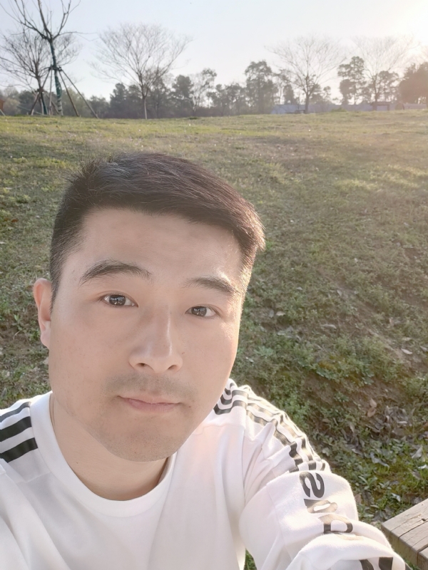 一凡的第一张照片--江苏残疾人相亲网